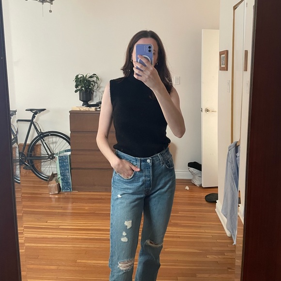 Levi’s distressed 501s - Picture 2 of 5